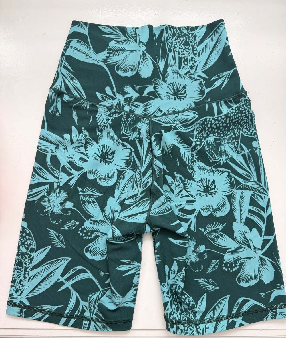 OFFLINE by Aerie Real Me Hi-Rise Bike Shorts Size S - Picture 3 of 5